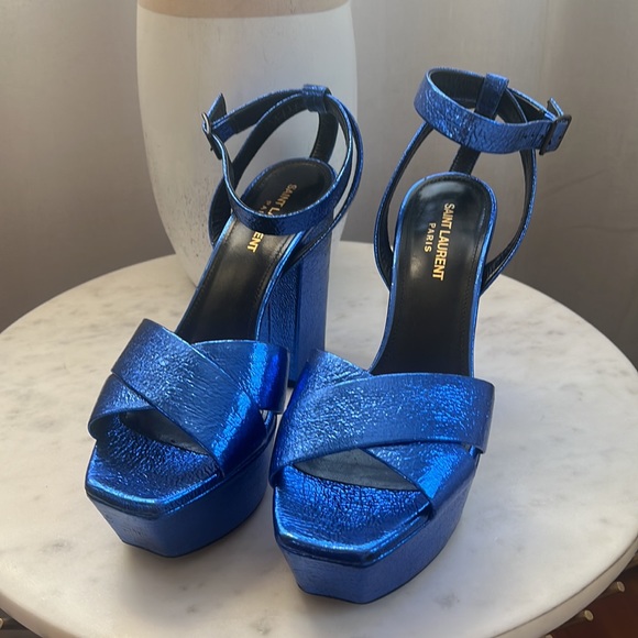 Saint Laurent Leather Sandals Blue & Metallic
Platform Authentic sz 38 1/2 - Picture 7 of 15